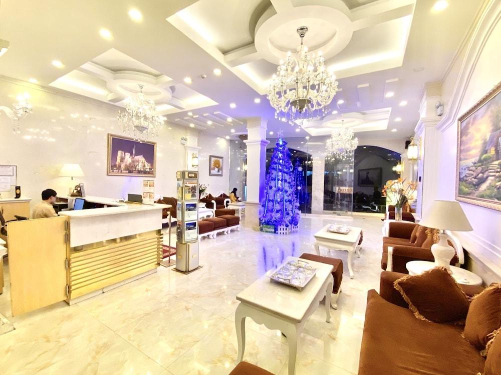 Tulip Hotel 3 Далат Экстерьер фото