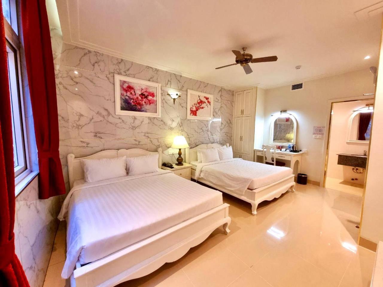 Tulip Hotel 3 Далат Экстерьер фото