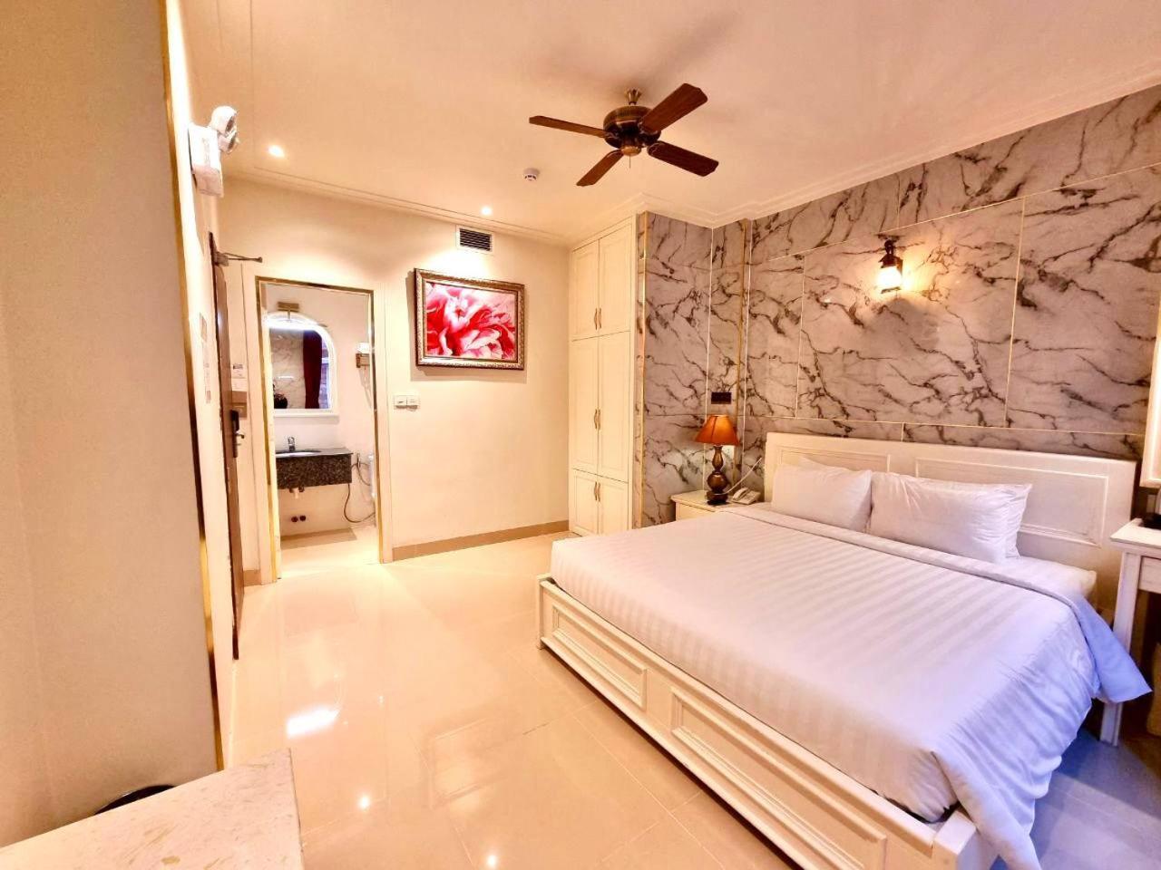 Tulip Hotel 3 Далат Экстерьер фото