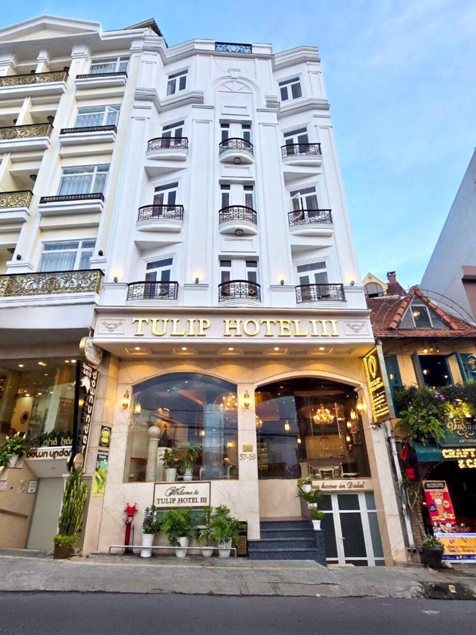 Tulip Hotel 3 Далат Экстерьер фото